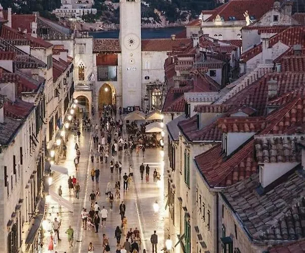 Antonela * Komin (Dubrovnik-Neretva)